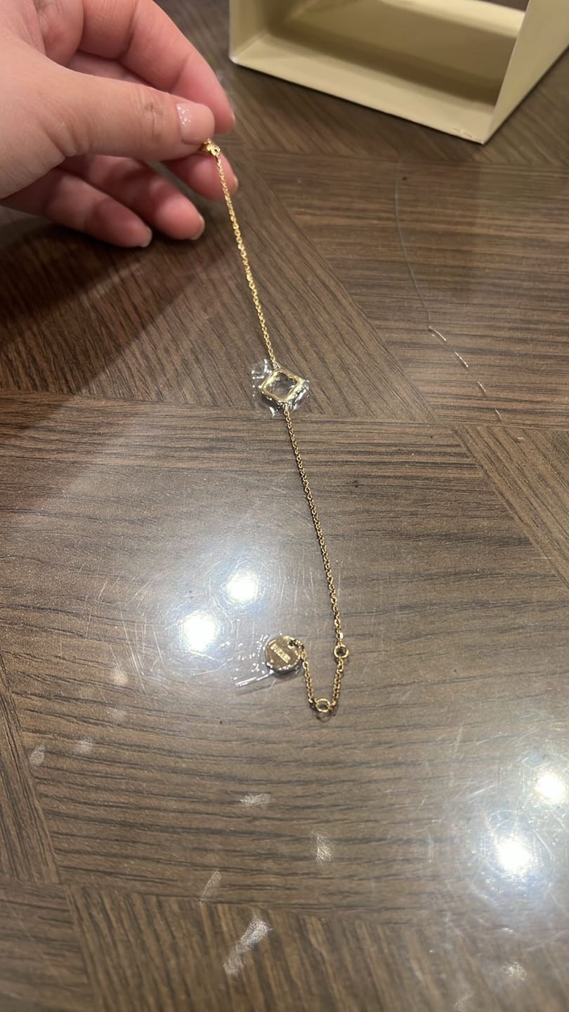 Customer photo review of Fiona Bracelet