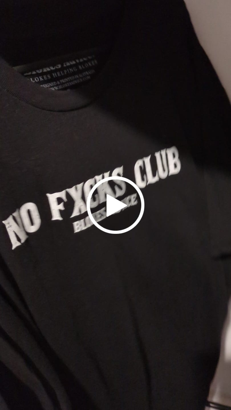 Customer video review of Stand Up Singlet - Black