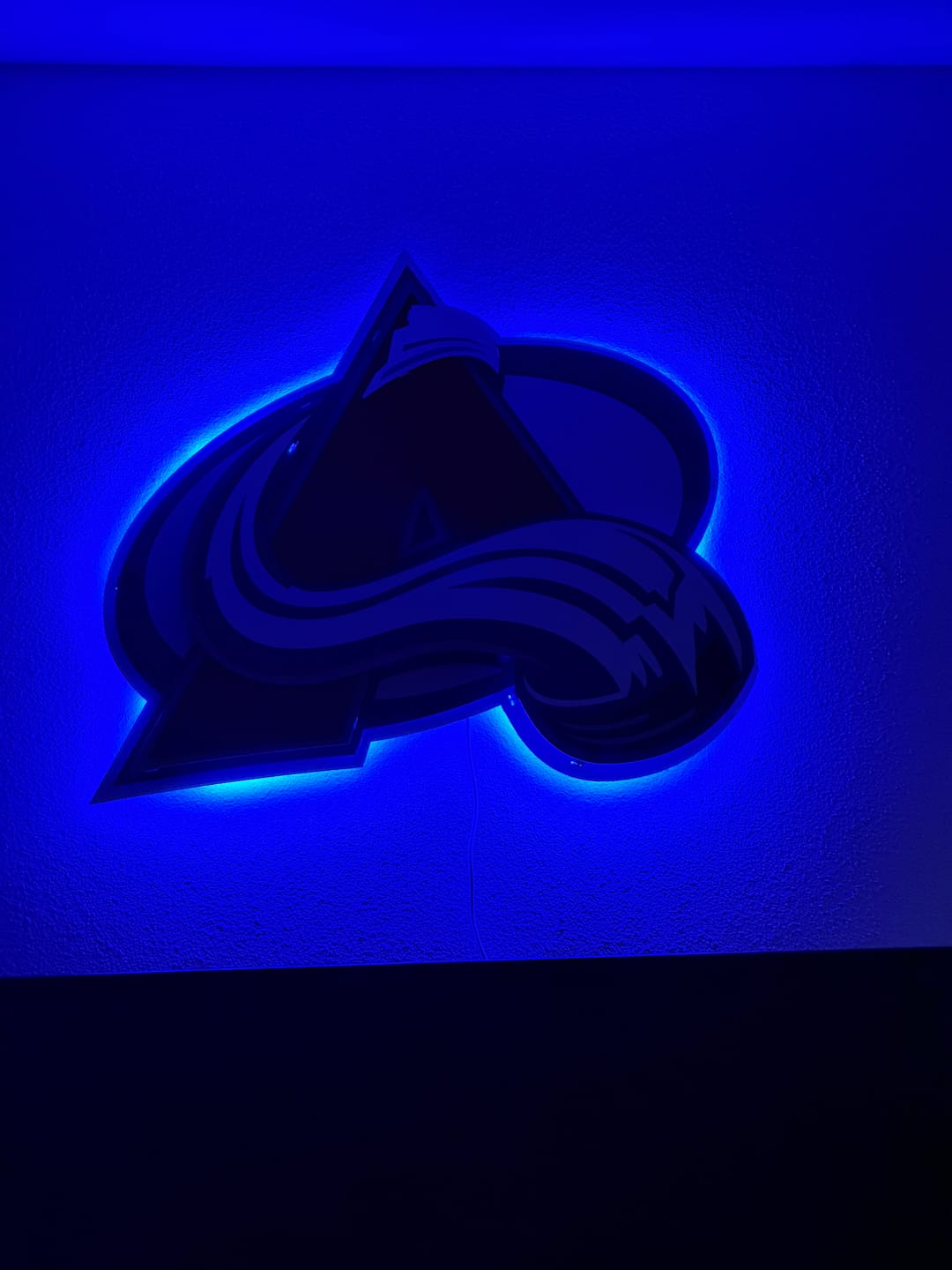 Customer photo review of Colorado Avalanche NHL 3D Vintage Metal Wall Art