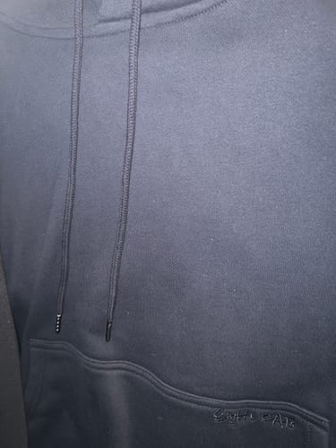 Customer photo review of OOPSIE-Cropped Hoodie