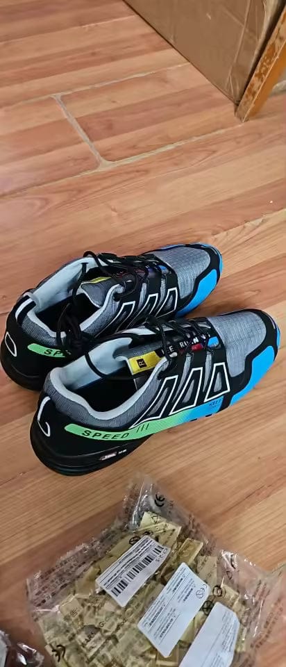 Customer photo review of OrthoHike® – Orthopedische Pijnverlichtende Wandelschoenen