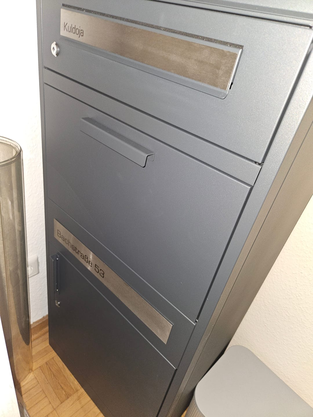 Customer photo review of Ersatzschild für AlbersDesign-Paketboxen
