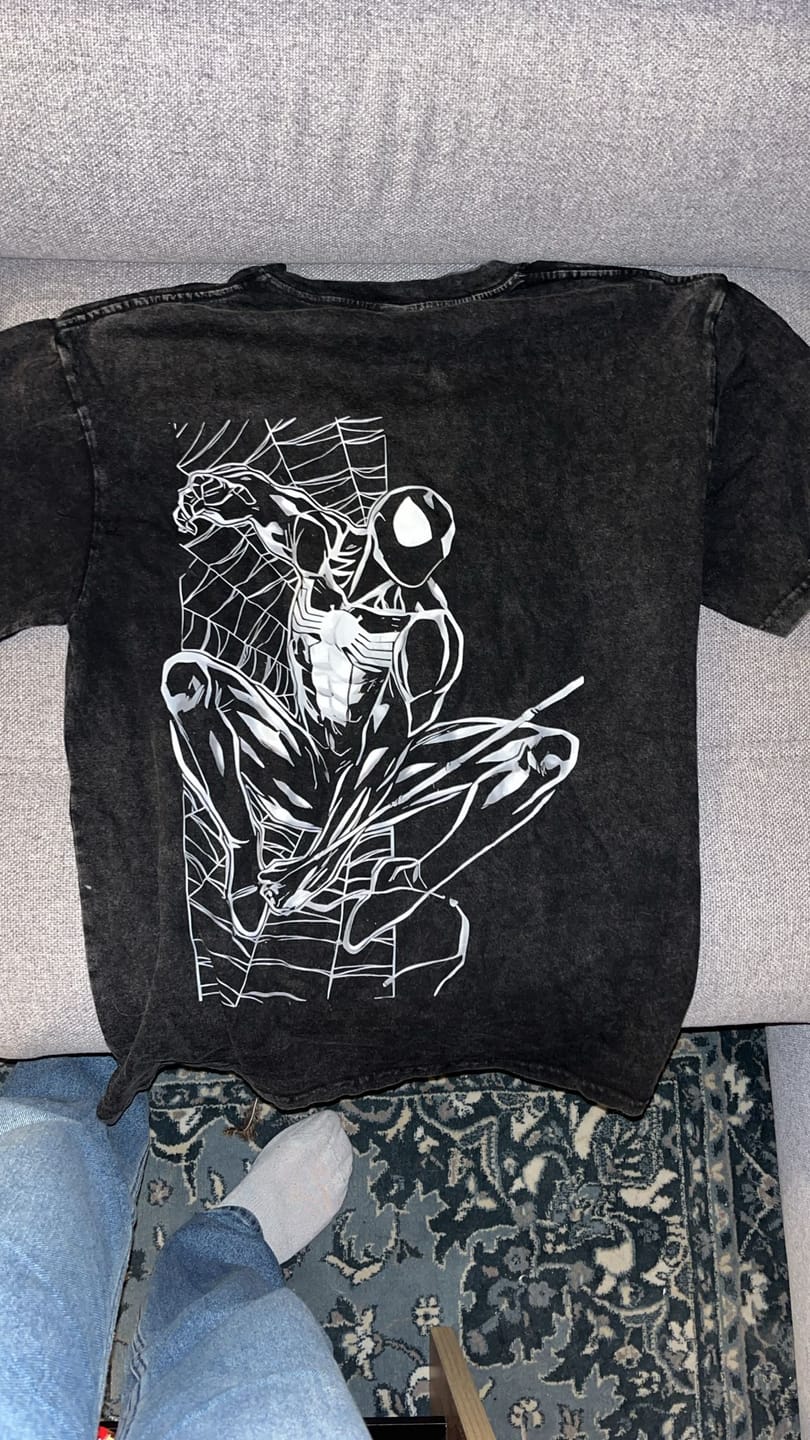Customer photo review of Web Slinger Graphic T-Shirt - Cotton Oversized Tee
