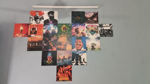 Customer photo review of MUSIC CD DECOR SET - RAP