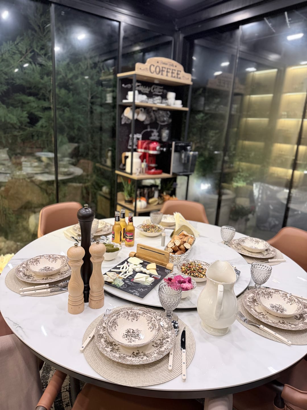 Customer photo review of Rani JE154 Işıklı Kahve Köşesi Çekmeceli Çok Amaçlı Mutfak Dolabı Sepet Ceviz