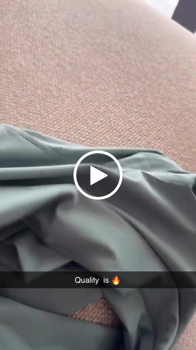 Customer video review of Active T-Shirt & 7/8 Butt-Lifting Leggings Set
