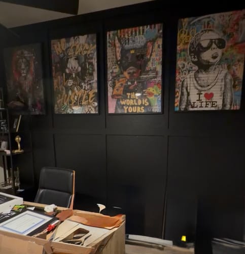 Customer photo review of BANSKY - I LOVE LIFE