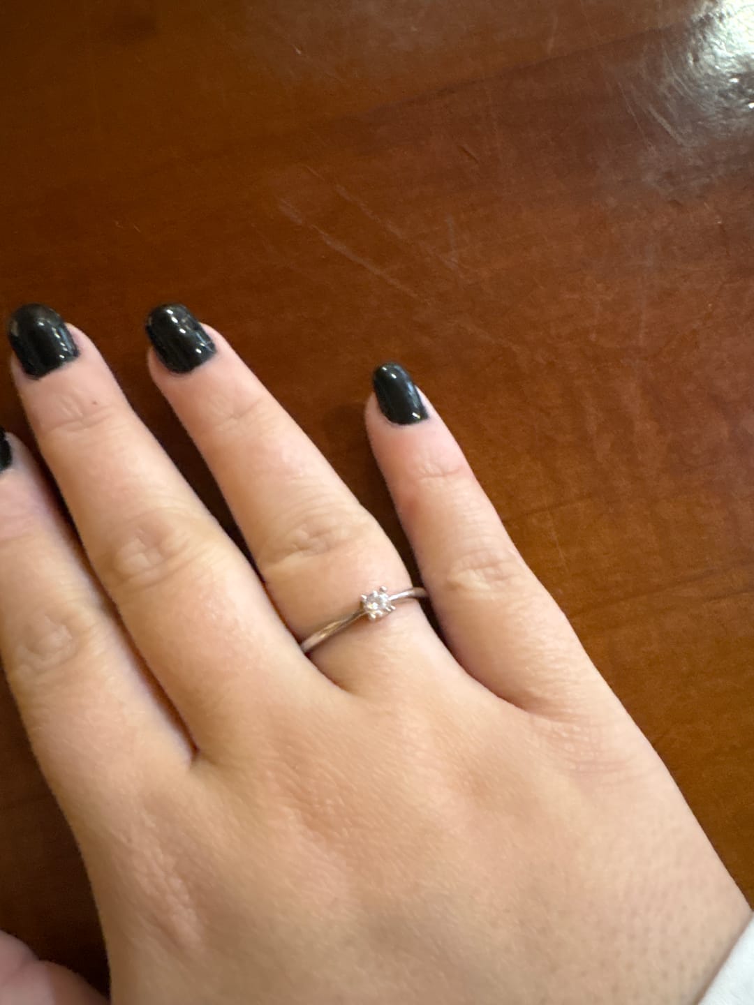 Customer photo review of Anillo Circonita Solitaria