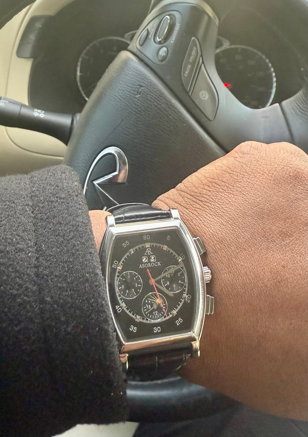 Customer photo review of Silver/Black Ambassador