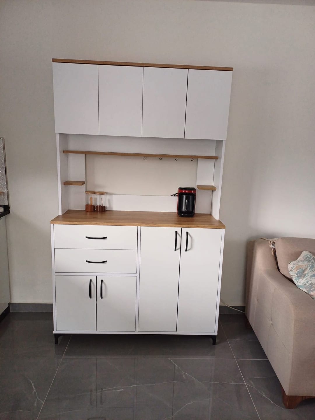 Customer photo review of Rani JE212 Kahve Köşesi Çok Amaçlı Dolap 8 Kapaklı 2 Çekmeceli Raflı Kiler Mutfak Dolabı Beyaz - Sepet Ceviz