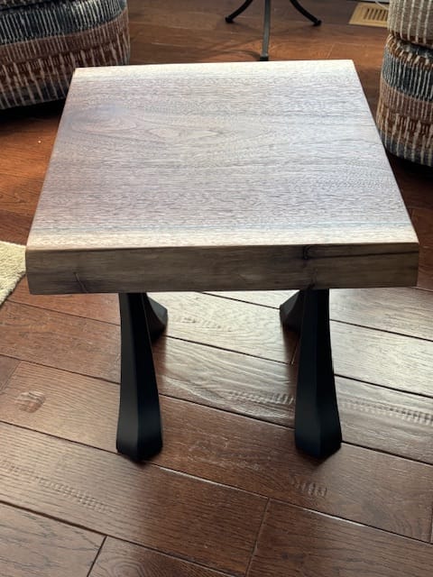 Customer photo review of Bench Legs 109 Xeni 16.6" H Mid-Century Modern Style DIY