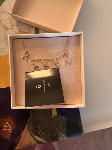 Customer photo review of Collana Lettere Zirconate Pendenti