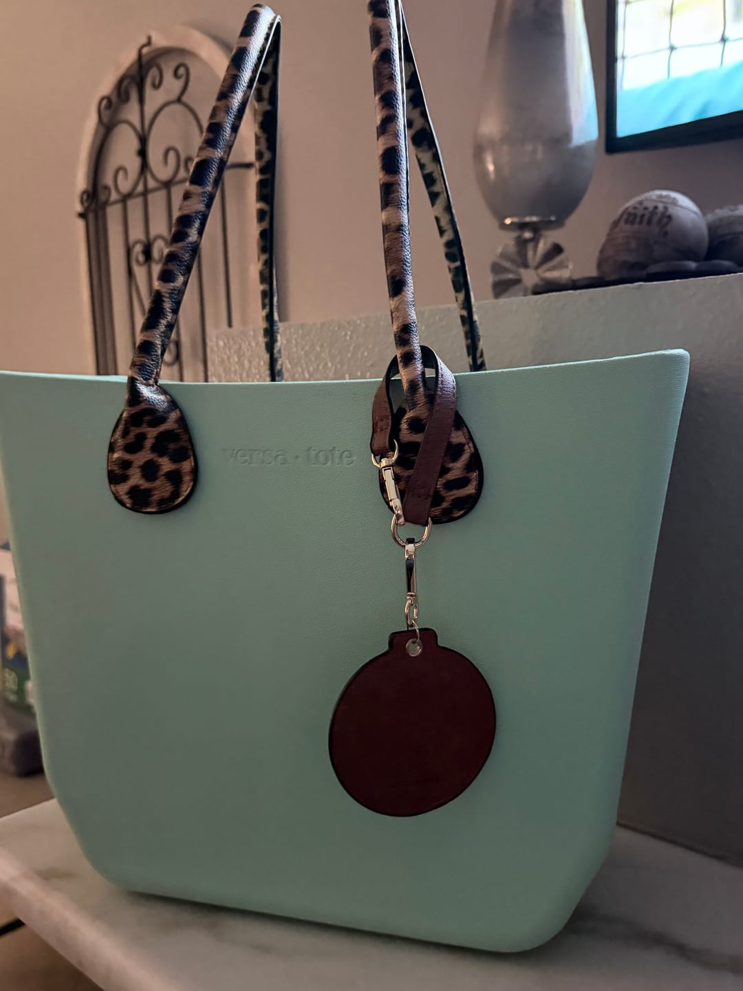 Customer photo review of Vegan Leather Strap for Versa Tote