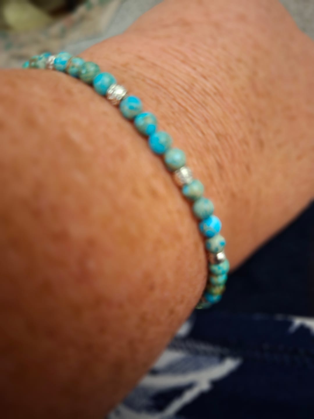 Customer photo review of Tibetisches Energie Armband - Blauer Jaspis