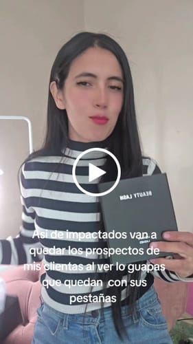 Customer video review of Mixed U Shape Tecnológicas (36 filas)
