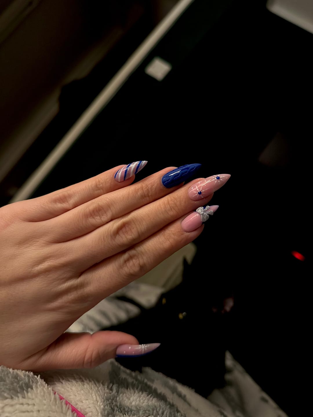 Customer photo review of Semilac 308 Festive Blue UV Gel Polish