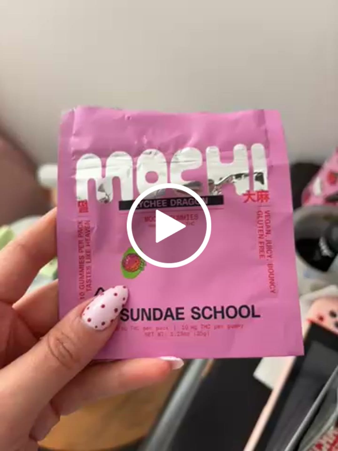 Customer video review of Lychee Dragon (5mg) Mini