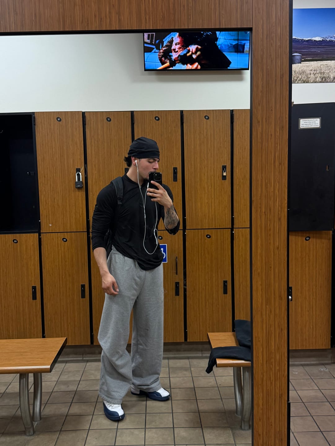Customer photo review of 2067 - Elevated Essentials - Baggy Sweats