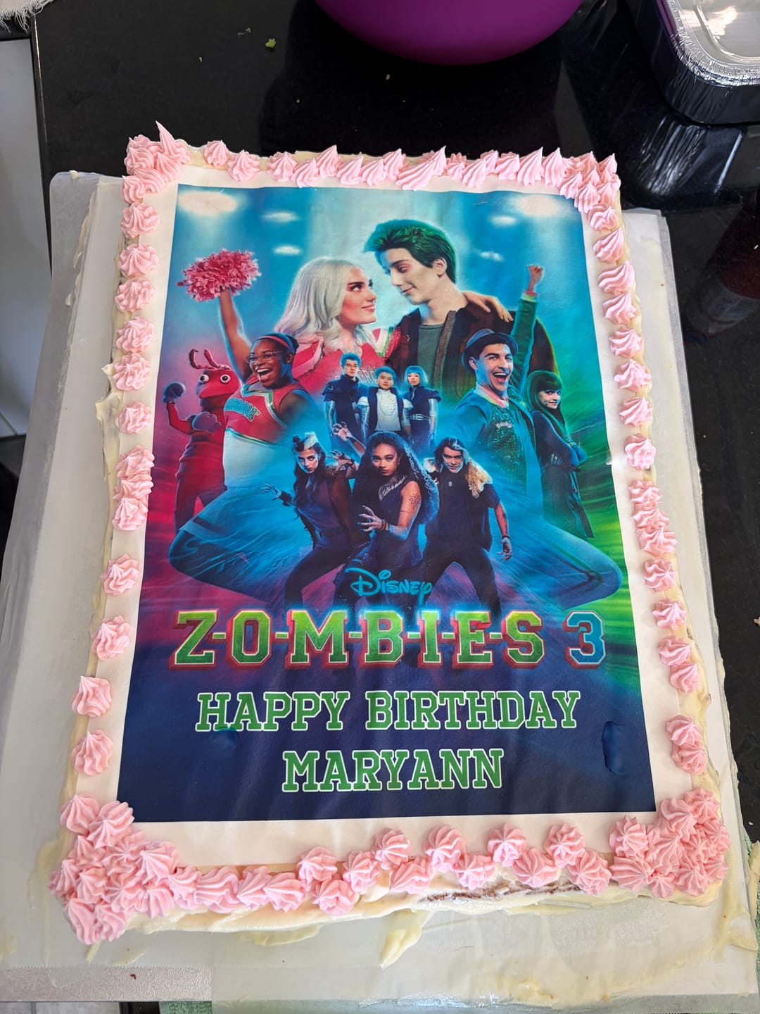 Customer photo review of A3 Rectangle Custom Edible Icing Image