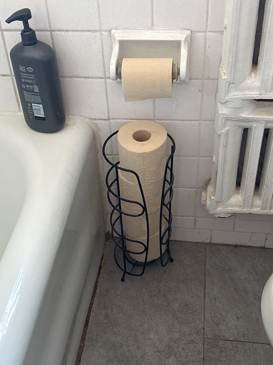 Customer photo review of Essential Toilet Paper 12 Single Roll Box