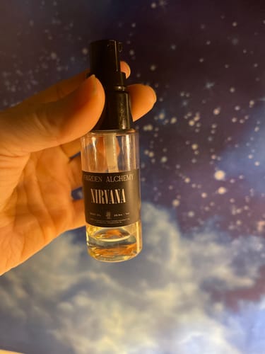 Customer photo review of NIRVANA (SALT WATER VANILLA)BODY OIL (new)