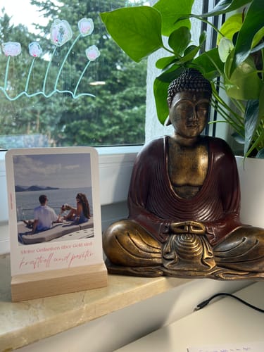 Customer photo review of Dein Money Mindset – 52 Challenges & Affirmationskarten für finanzielle Freiheit