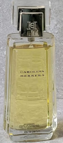 Customer photo review of Carolina Herrera Eau de Parfum Spray 3.4 oz for Women