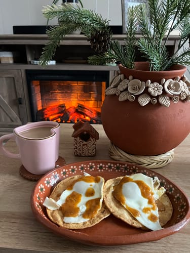 Customer photo review of Traditional Mexican Plates Set 4pc Oval 11" - Platos de Barro Ovalados