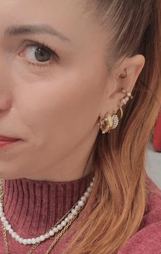 Customer photo review of Orecchini "Luna di zucchero"