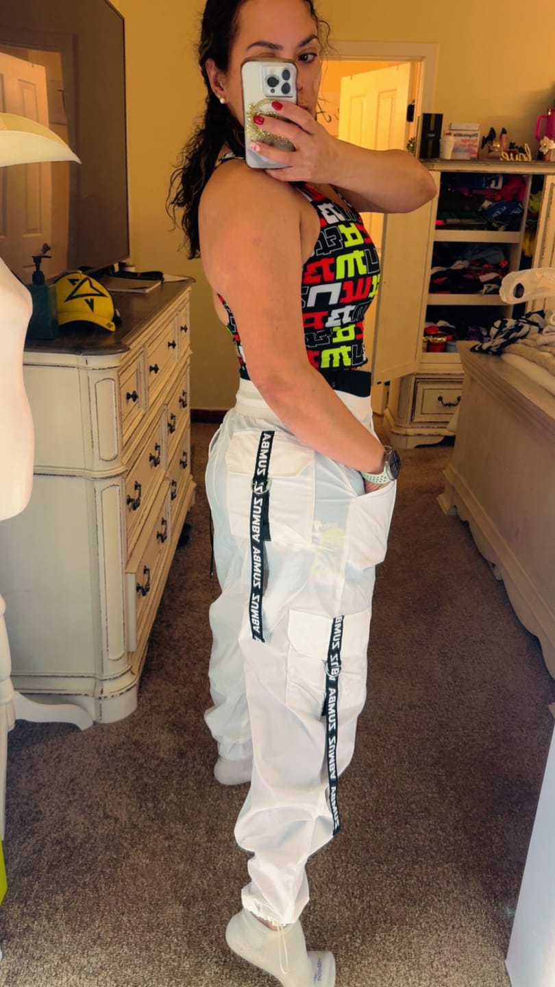 Customer photo review of Zumba Basic Woven Cargo Pants