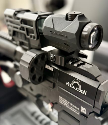 Customer photo review of Vector Optics SCMF-35 Maverick-IV 3x22 Magnifier Mini
