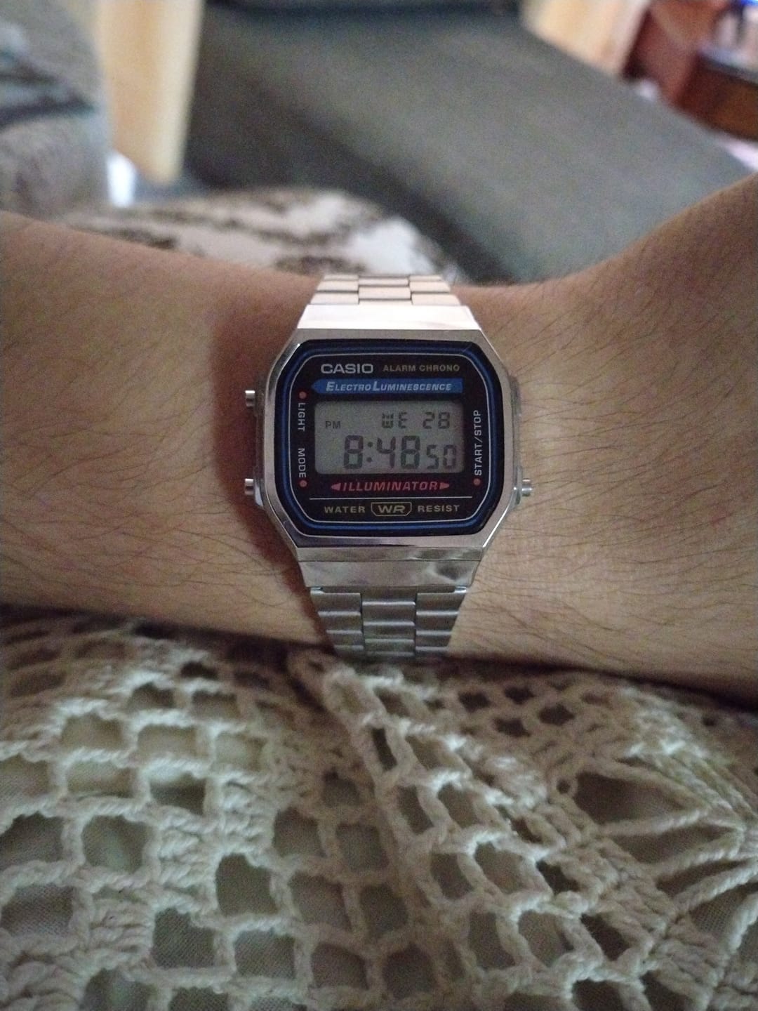Customer photo review of Reloj Casio Vintage A168WA-1WDF Electroluminescence Plateado