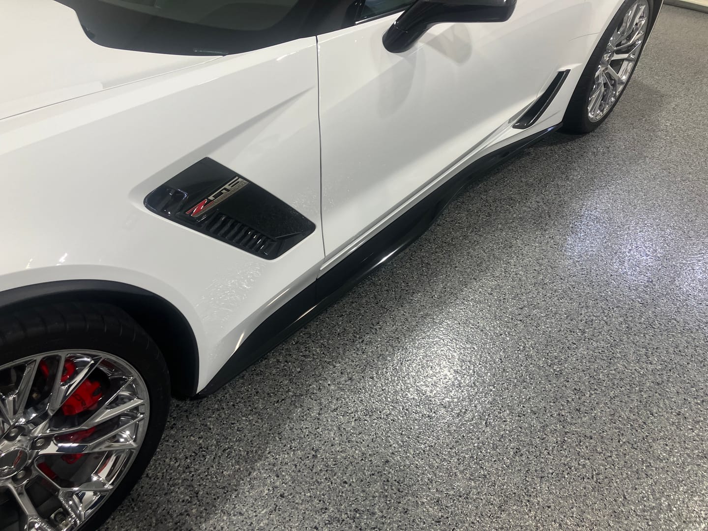 Customer photo review of Corvette C7 Z06 Conversion Side Skirts Rocker Panels