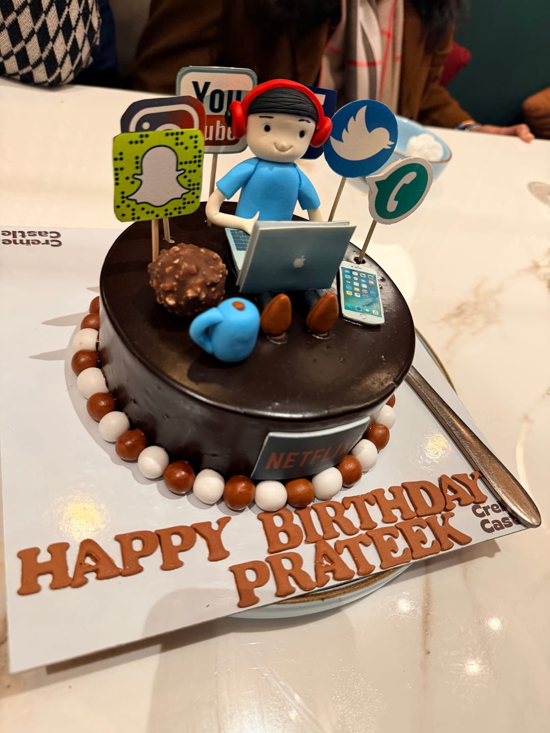 Customer photo review of Social Media Lover Cake
