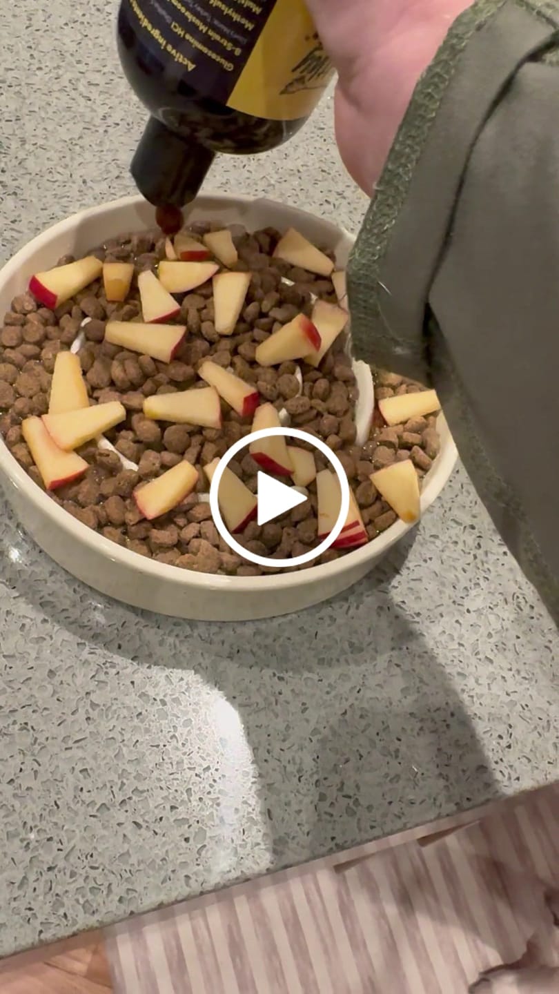 Customer video review of Golden Gravy