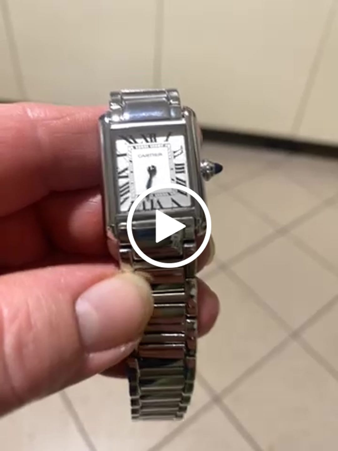 Customer video review of TANK MUST SMALL STEEL WHITE DIAL