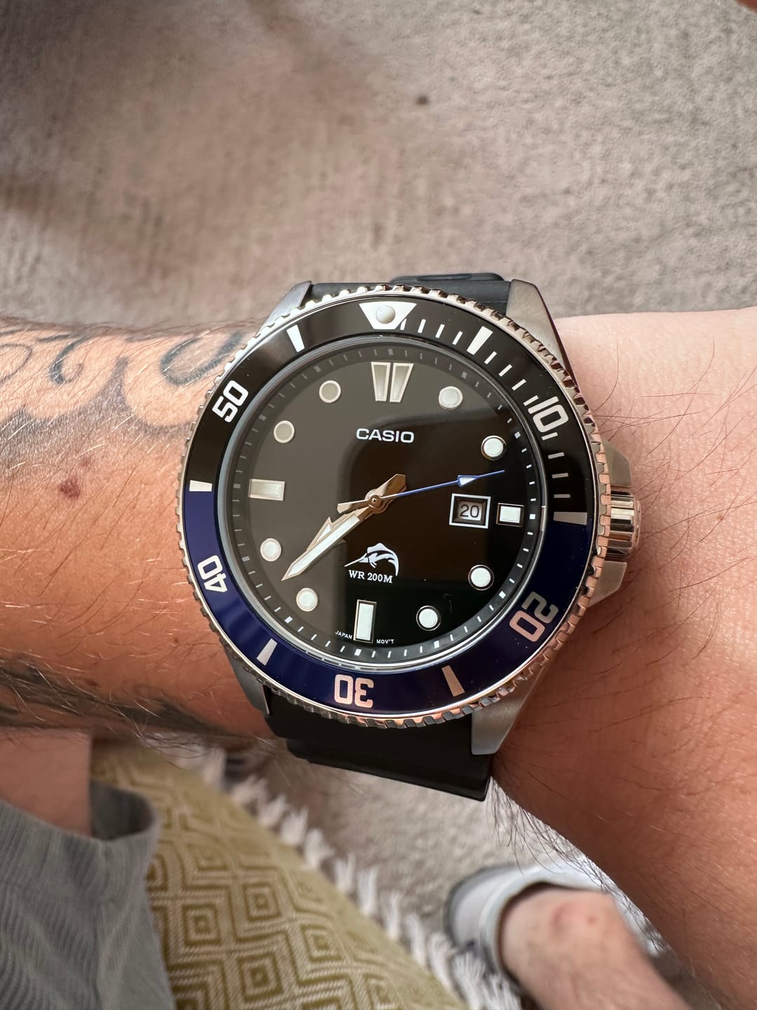 Customer photo review of Reloj Casio Submariner Marlin Duro MDV-106B-1A1VCF Batman Buceo [EXCLUSIVO]