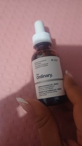 Customer photo review of Caffeine 5% + ECGC Depuffing Eye Serum