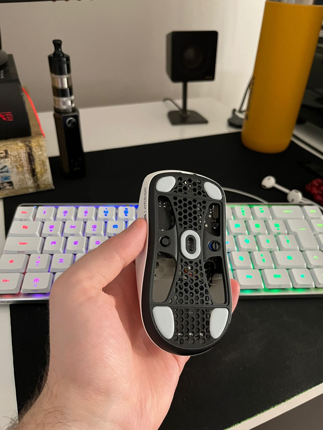 Customer photo review of Hitscan Hyperlight Wireless Mouse