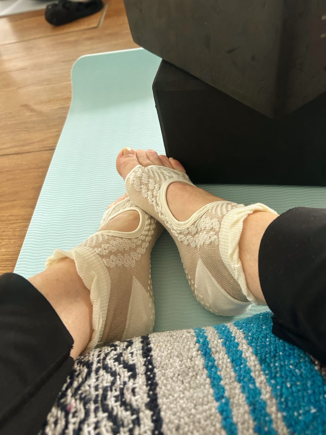 Customer photo review of Tucketts Flow - Grey Birch Pilates Socks - Non-Slip Grip, Open Toe, Barre & Yoga - Women's