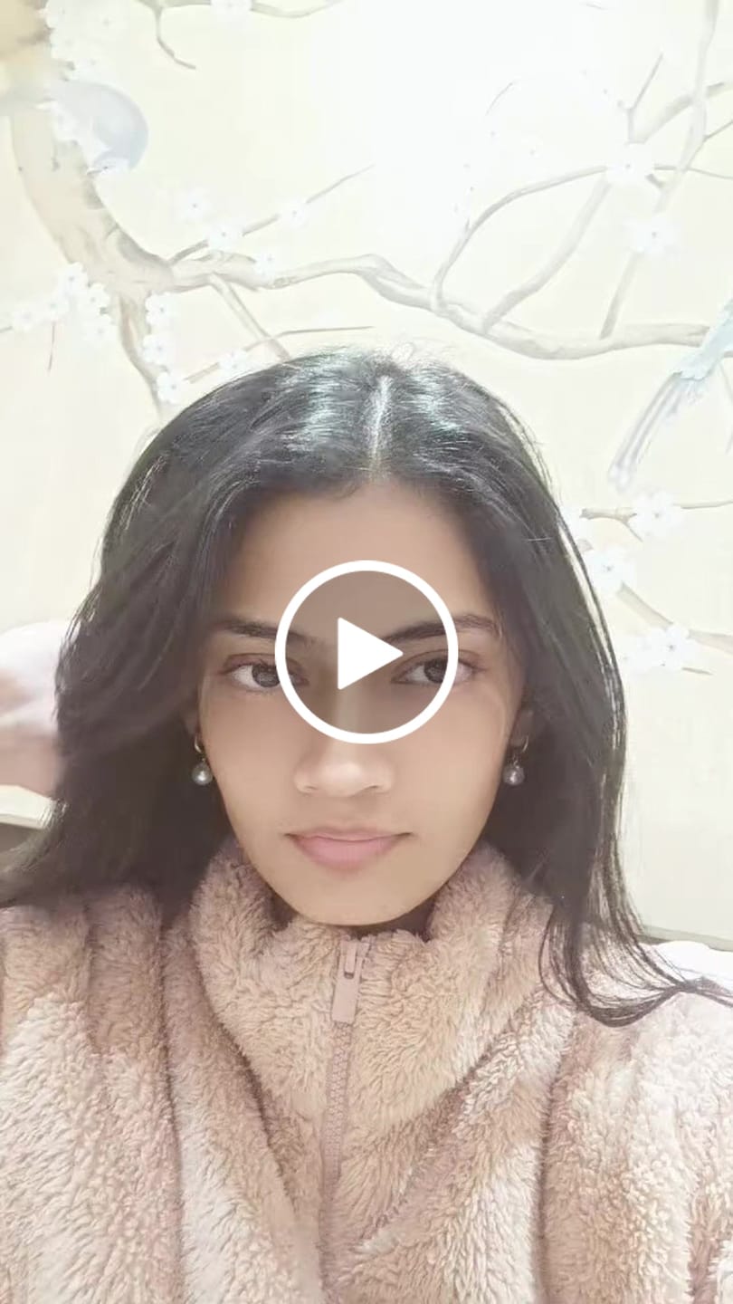 Customer video review of Single Pearl Drop Earrings