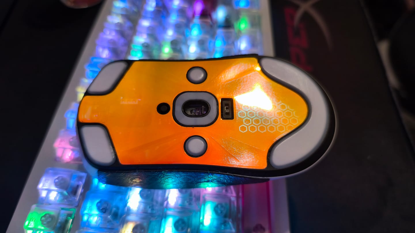 Customer photo review of Lamzu Maya X Wireless Mouse