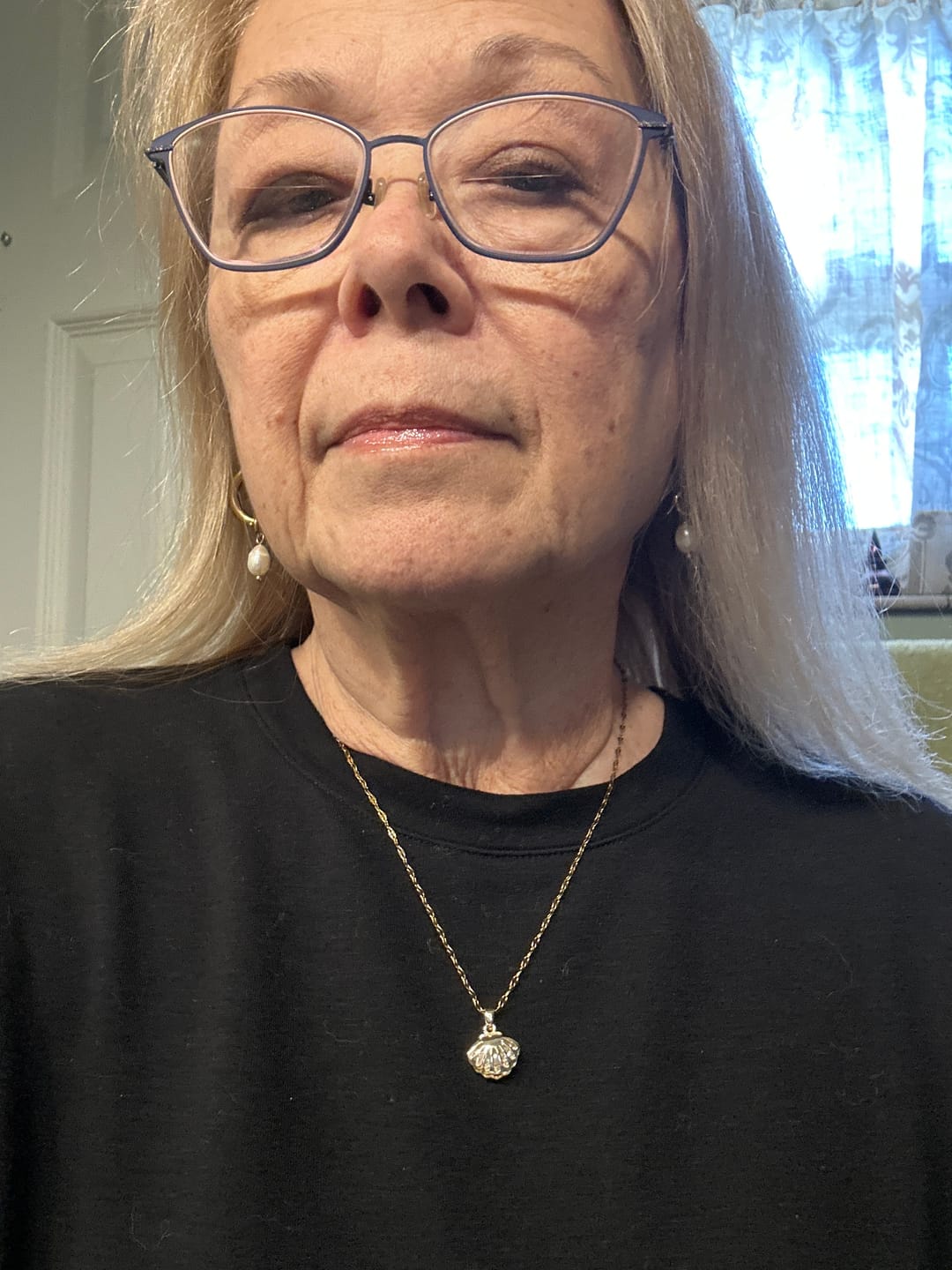 Customer photo review of Waikiki Shell Necklace (Bundle)