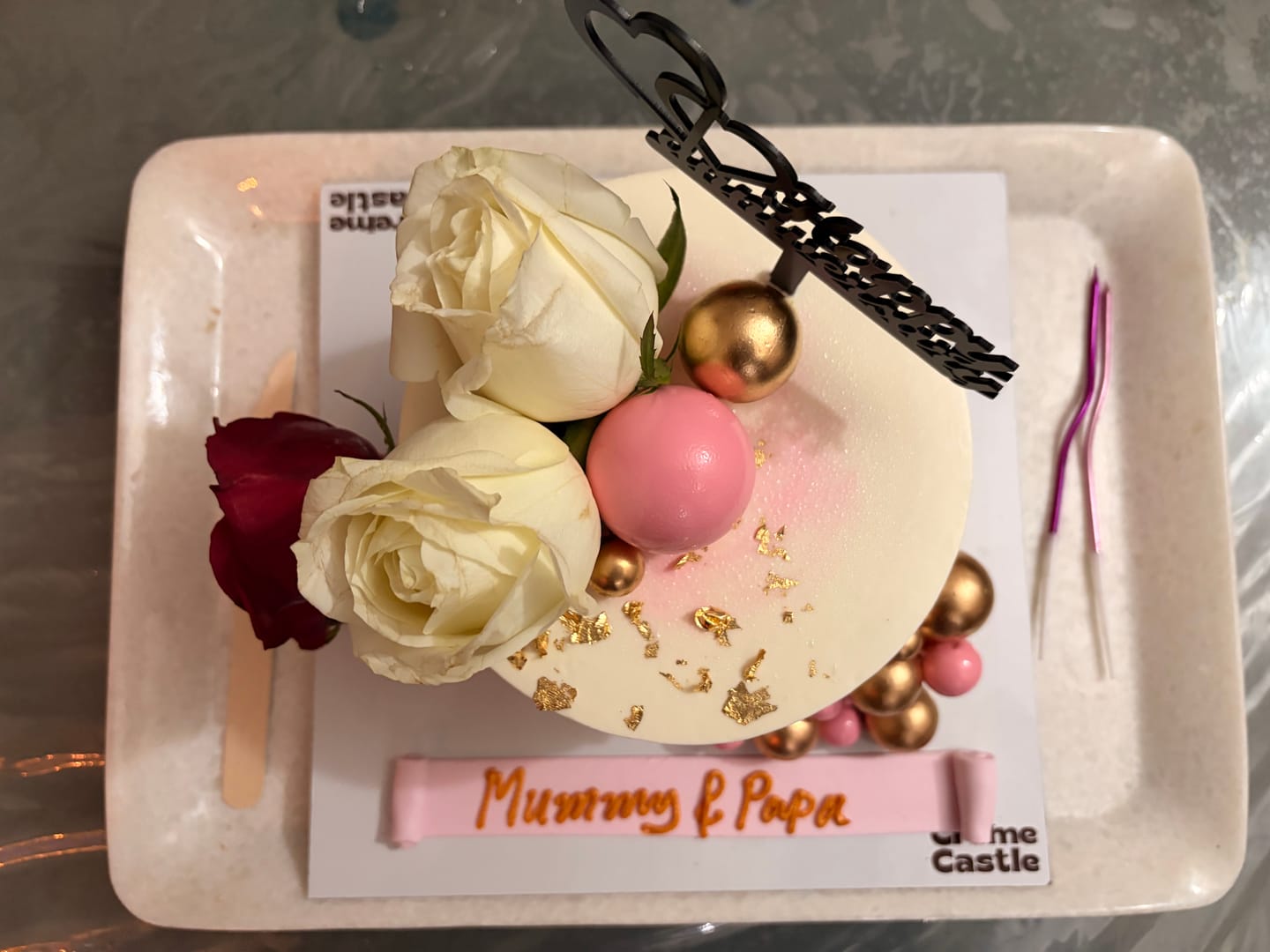 Customer photo review of Floral Gold Cake for Anniversary