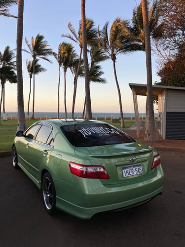 Customer photo review of IVD Vinyl Co Grunge - Window Banner