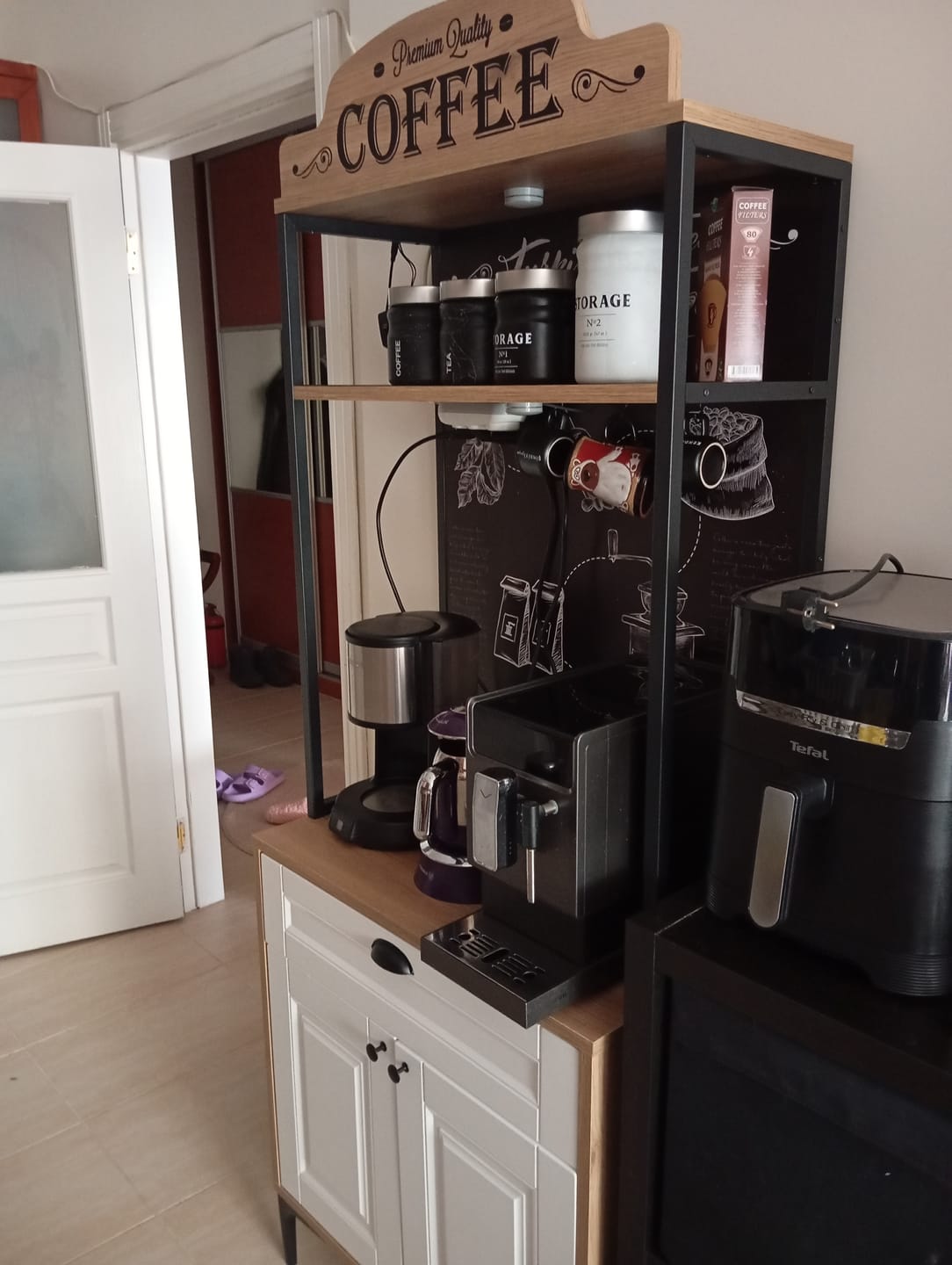 Customer photo review of Rani JE157 Işıklı Kahve Köşesi Membran Kapaklı Çekmeceli Çok Amaçlı Mutfak Dolabı Sepet Ceviz - Beyaz