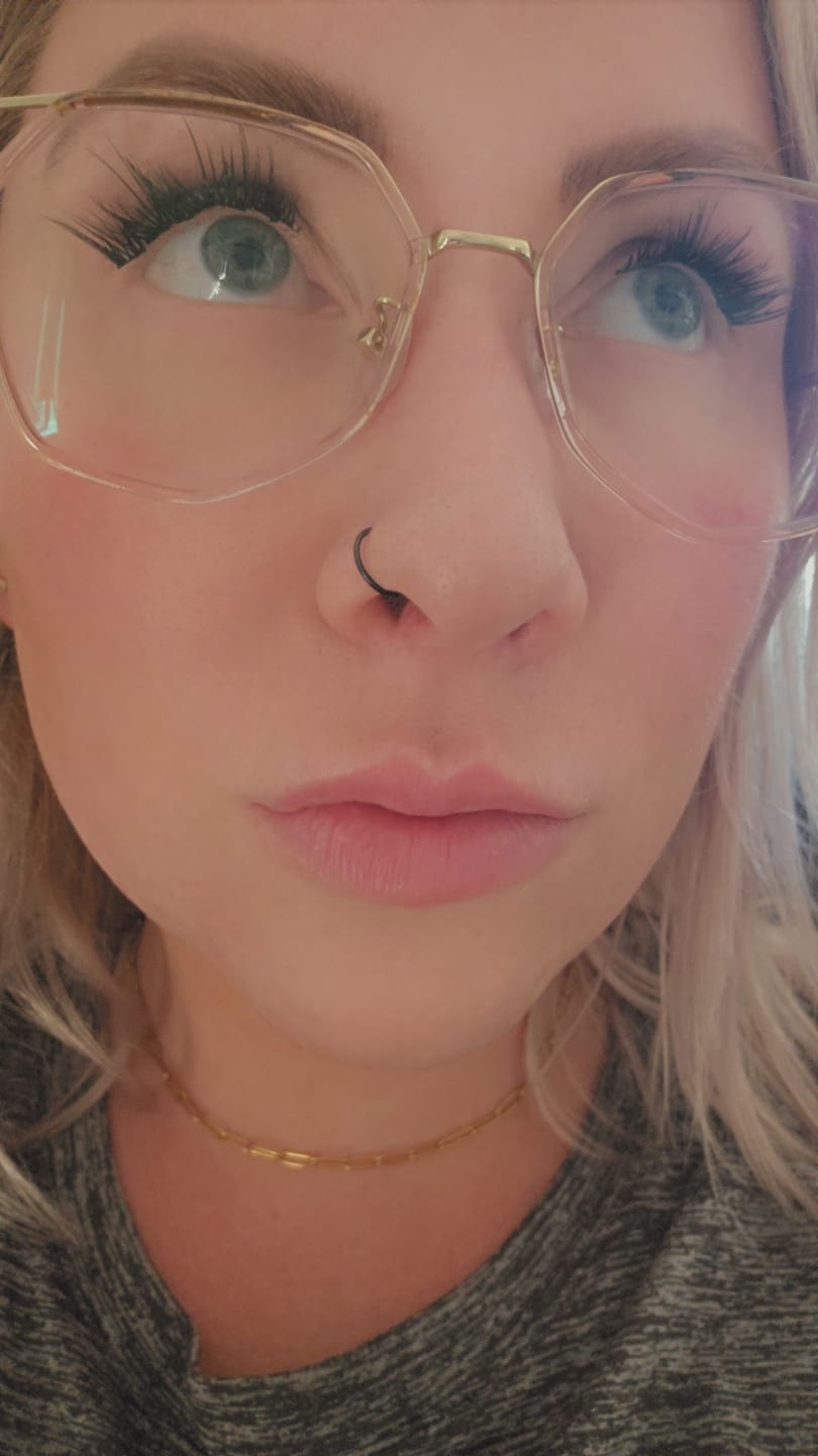 Customer photo review of Infinaluxe Customisable Lash Extensions (4 rows)