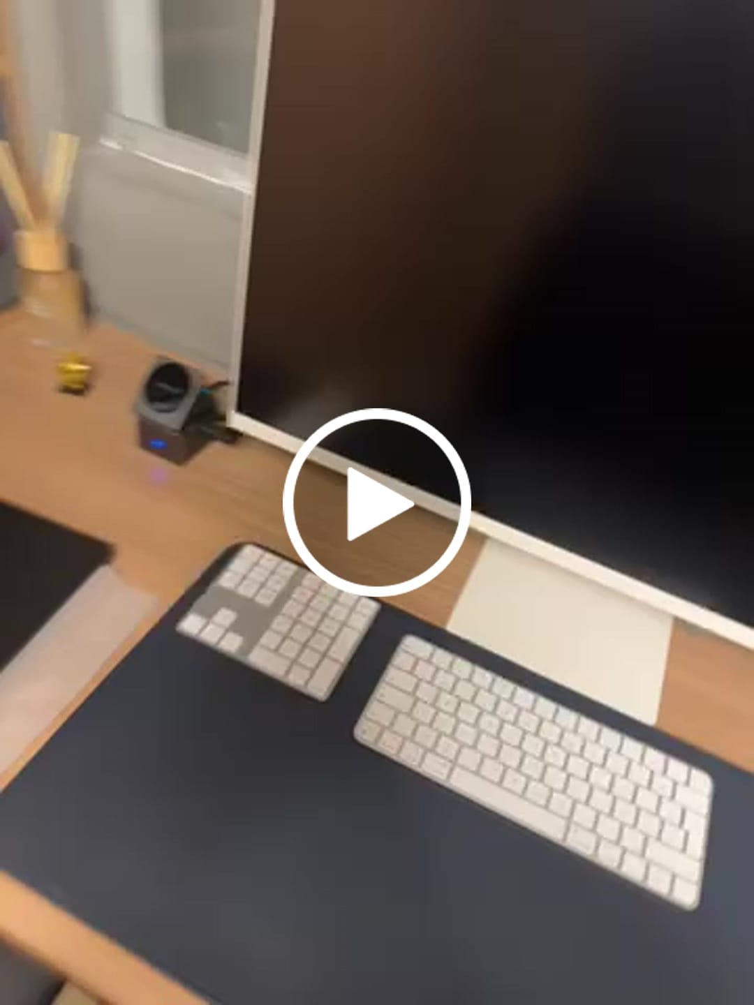 Customer video review of Cargador Inalámbrico Acefast 3 en 1 Cubo Rubik iPhone,Watch y Airpods
