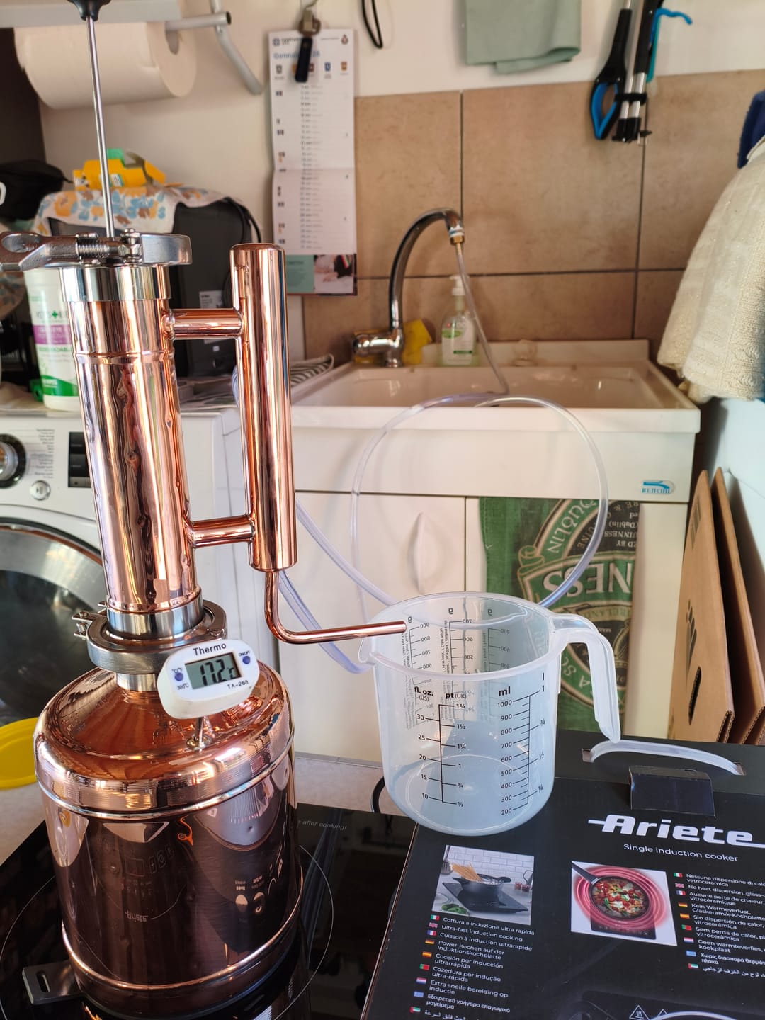 Customer photo review of Copper Pot still 2.4 l with double clumped top