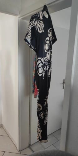 Customer photo review of Women Elegant Floral Midi Dress V Neck Short Sleeve Ruched Casual Waist Slit Midi Dress